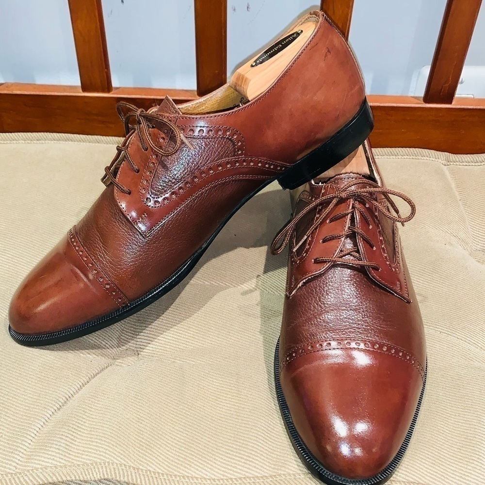 Giorgio Brutini Cap Toe Leather Oxfords.